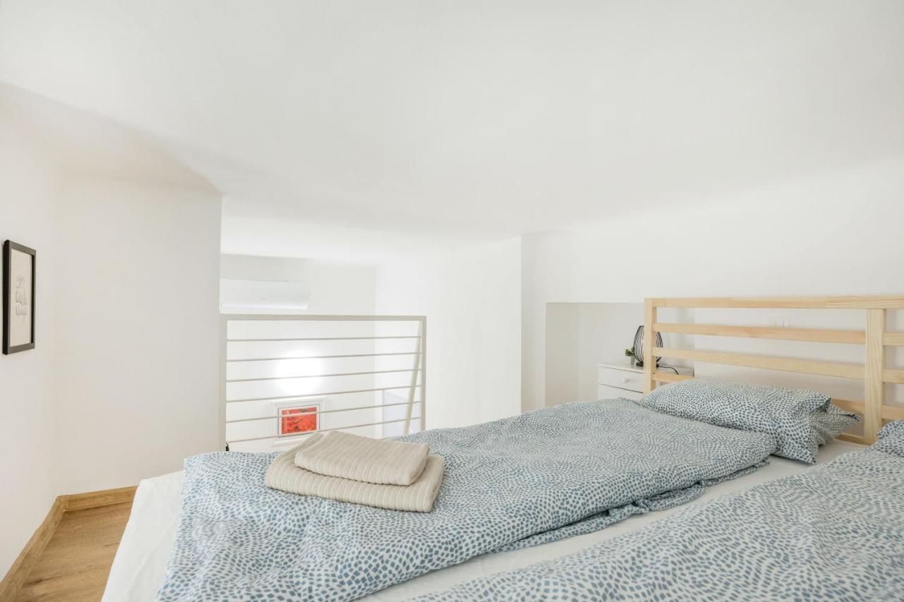 V12 Apartments Budapest Luaran gambar